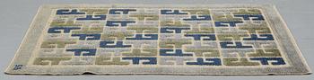 Sigvard Bernadotte, matta, reliefflossa, ca 179-181,5 x 116,5-119,5 cm, signerad SB.