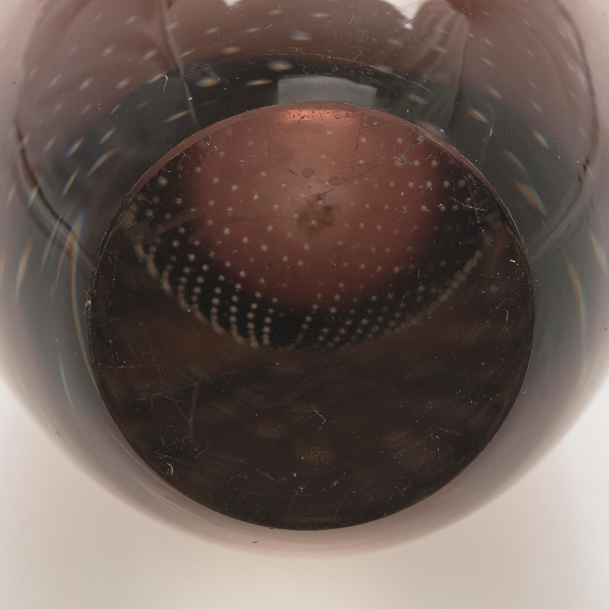 Gunnel Nyman, A glass vase model 'GN 25', signed G. Nyman Nuutajärvi Notsjö.