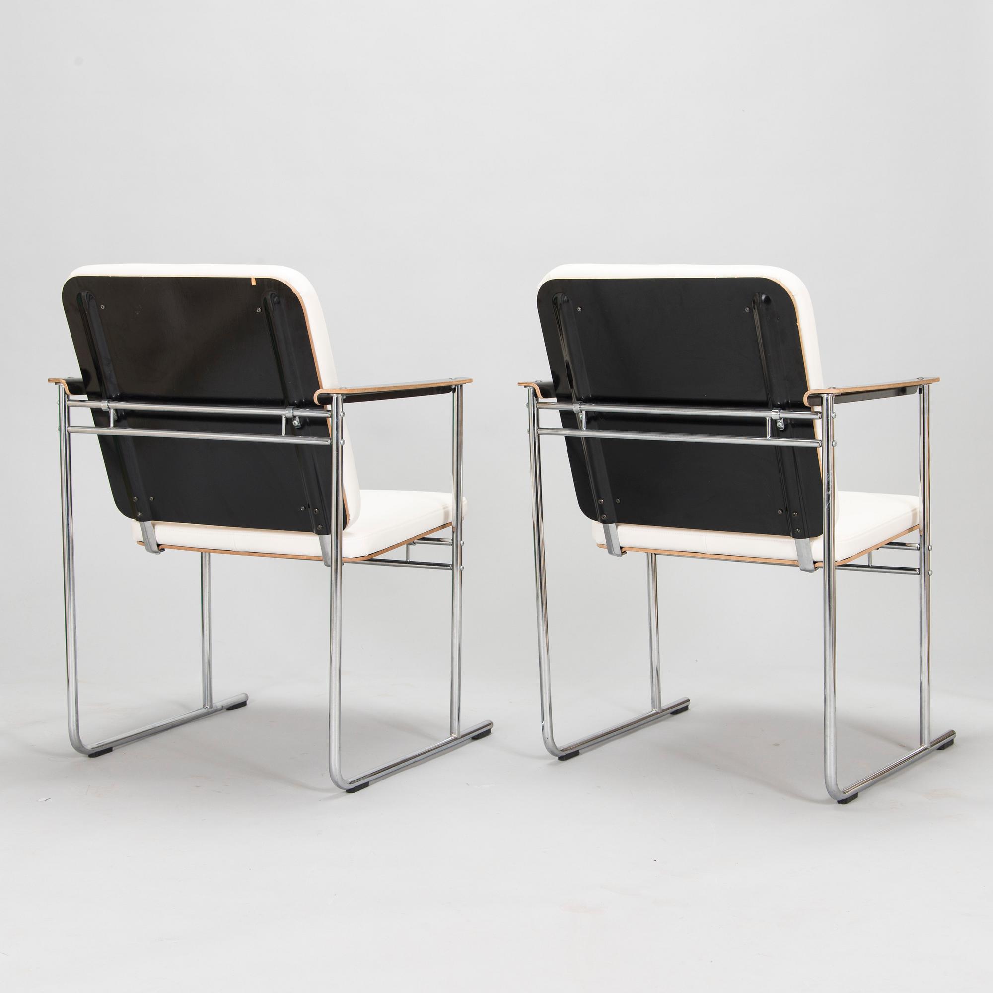 Yrjö Kukkapuro, karmstolar, ett par "Skaala 474", Avarte, sent 1900-tal.