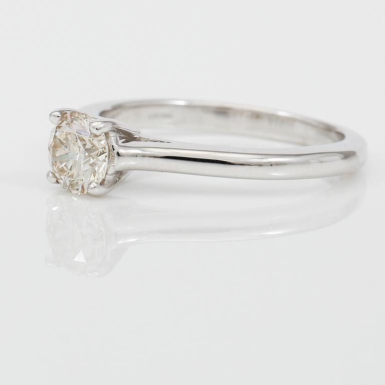 RING, solitär briljantslipad diamant ca 0,75 ct.