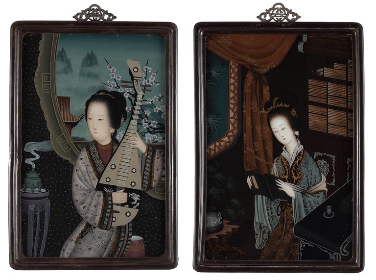 Two Chinese glasspaintings, early 20th cent.