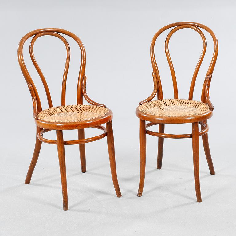 STOLAR, ett par, Thonet, Wien, 1900-talets början.