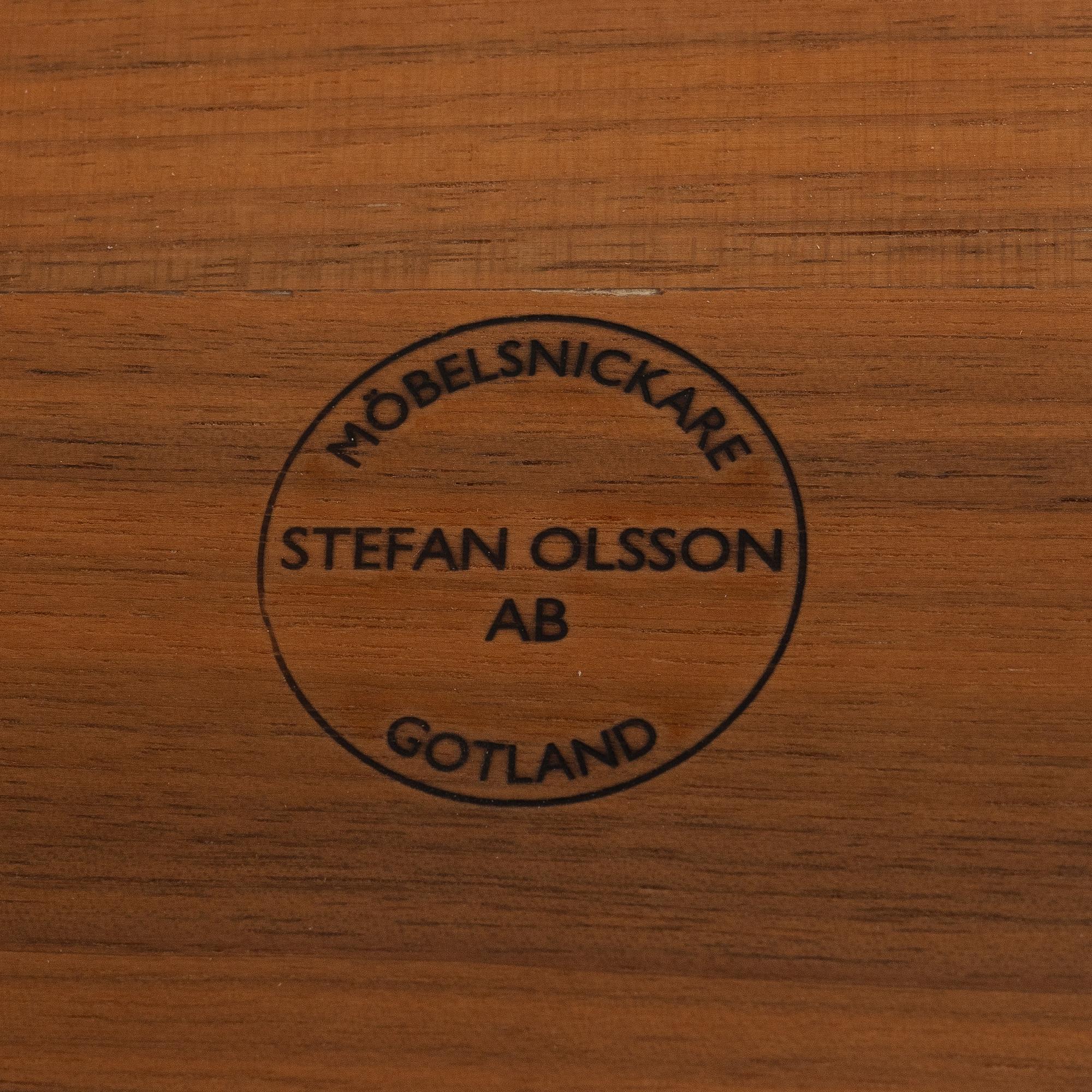 Carl Malmsten, Side table, carpenter Stefan Olsson AB, Gotland.