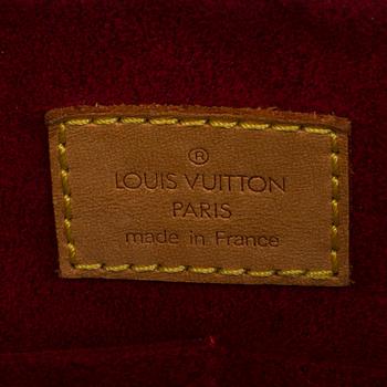 A 'Multiplicity' monogram canvas handbag from Louis Vuitton.