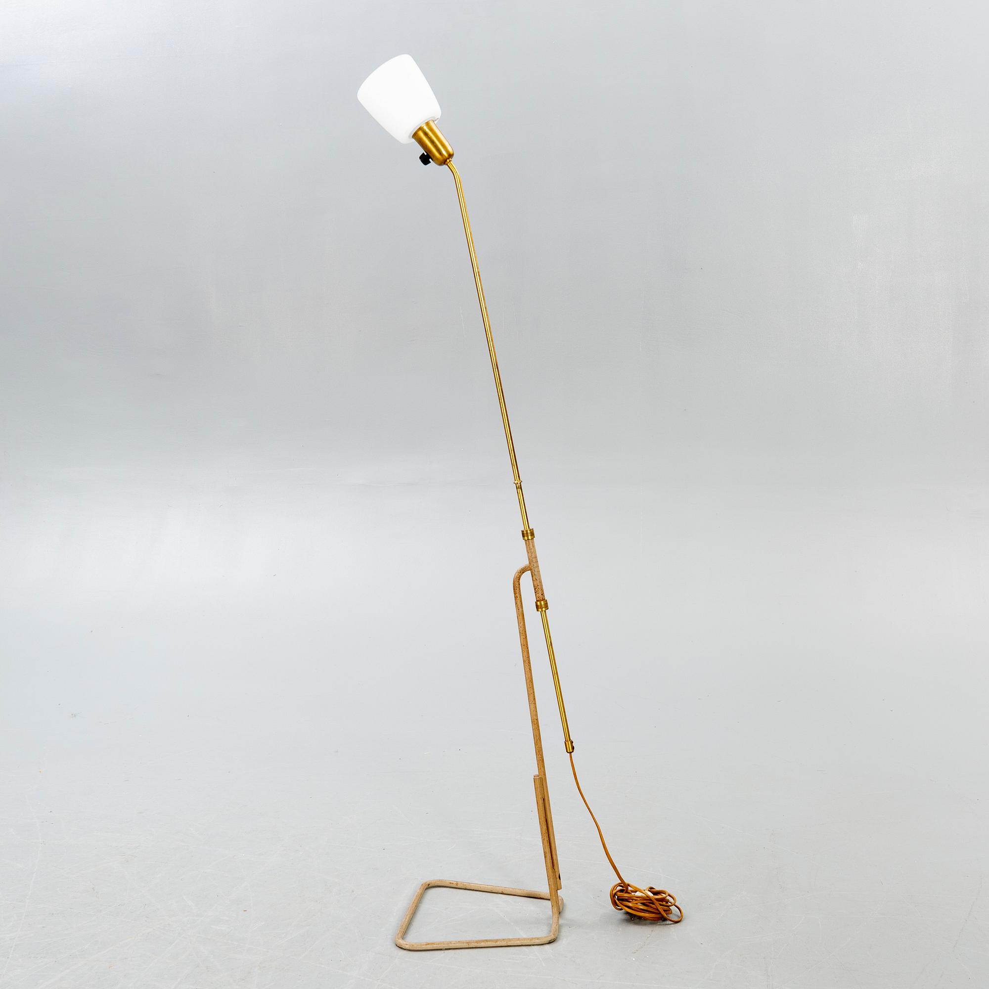 Einar Bäckström, floor lamp, EB 6407, mid-20th century.
