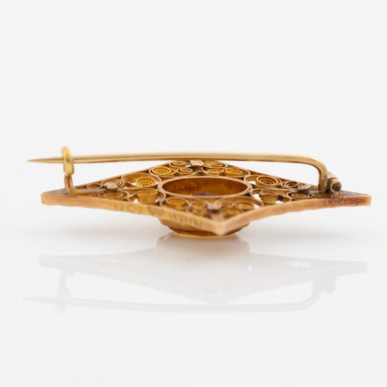 Brooch, 18K gold, filigree work with citrine.
