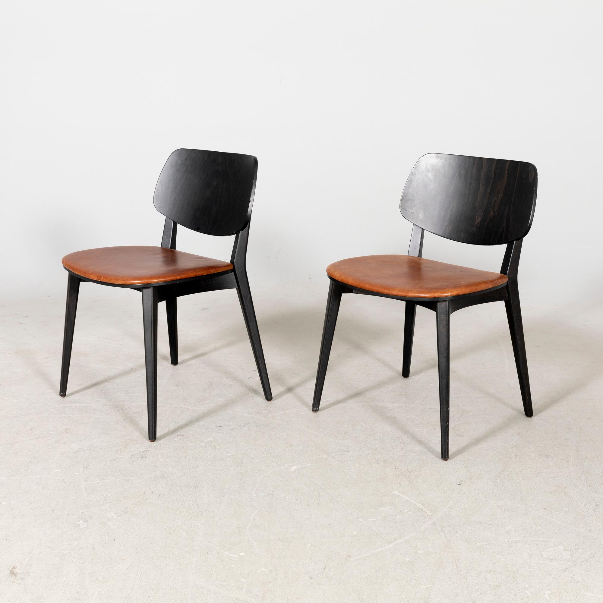 Emilio Nanni, a pair of "Doll wood 550" chairs for Billiani 2000s.