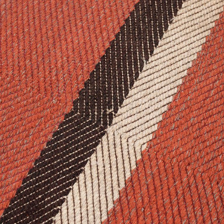 CARPET. Flat weave. 295,5 x 231 cm. Signed AGDA ÖSTERBERG.