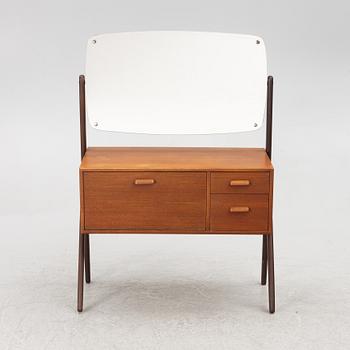 A dresser, Ølholm Møbelfabrik, 1950s.