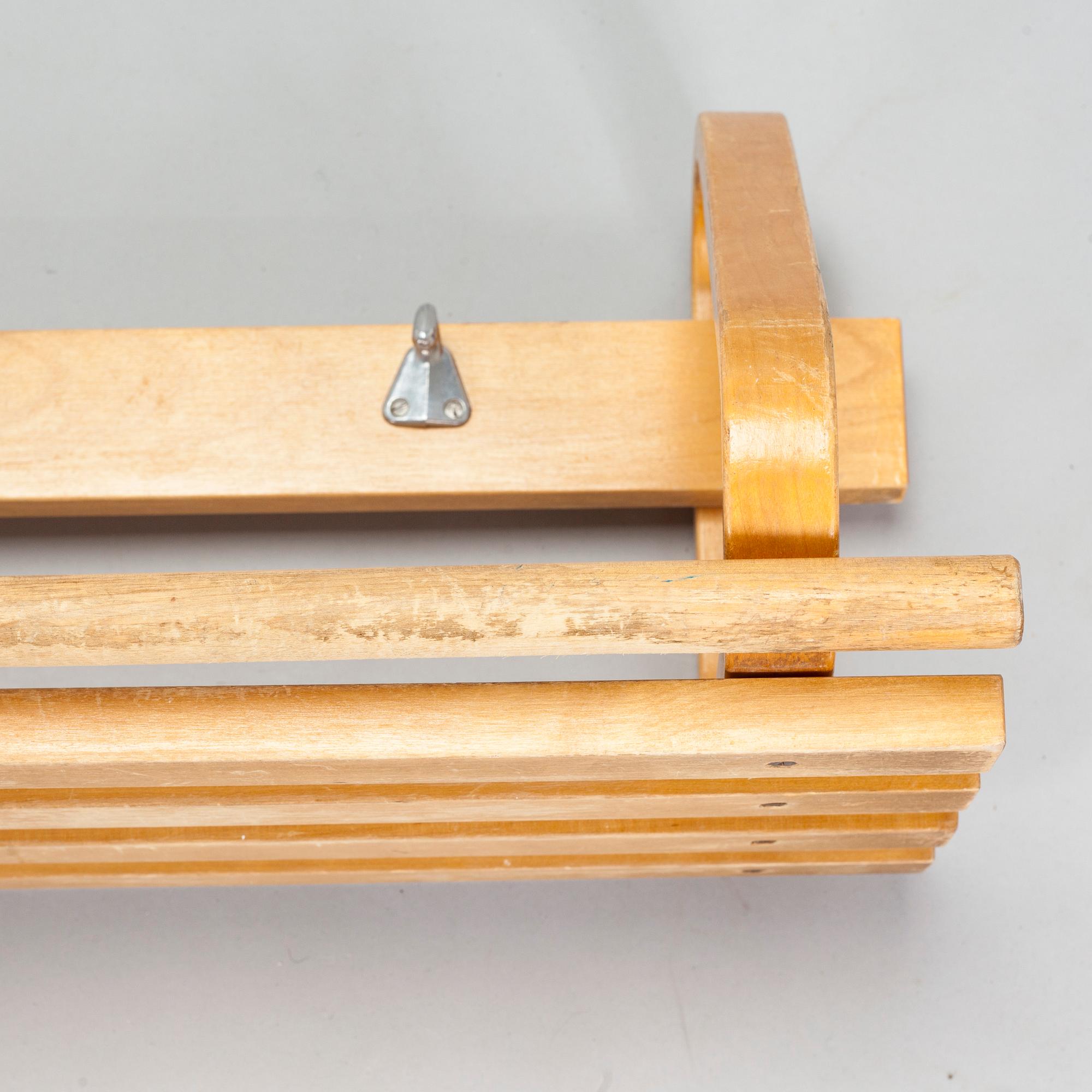 Alvar Aalto, naulakko, 109, Artek 1900-luvun loppu.