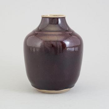 HENNING NILSON, a stoneware vase from Höganäs, signed and dated 13/6 1974.