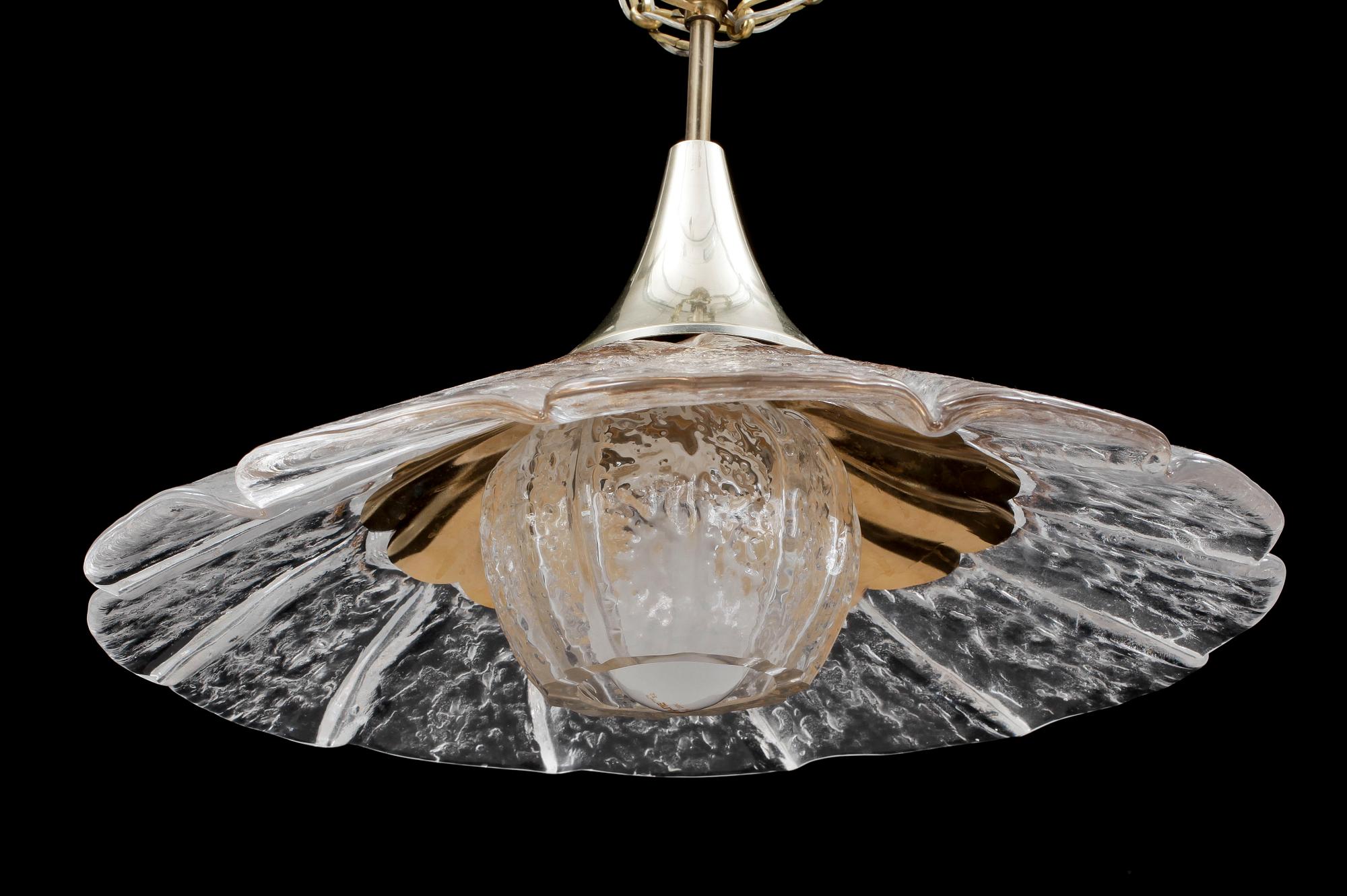 TAKLAMPA, glas, modell 2335/311, Lars Hellsten, Orrefors, 1970-tal. Höjd ca28cm.