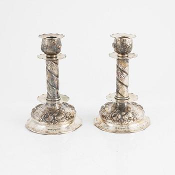 Ljusstakar, ett par, silver, barockstil, Råströms Silver- O Nysilverfabrik, Stockholm, 1947.