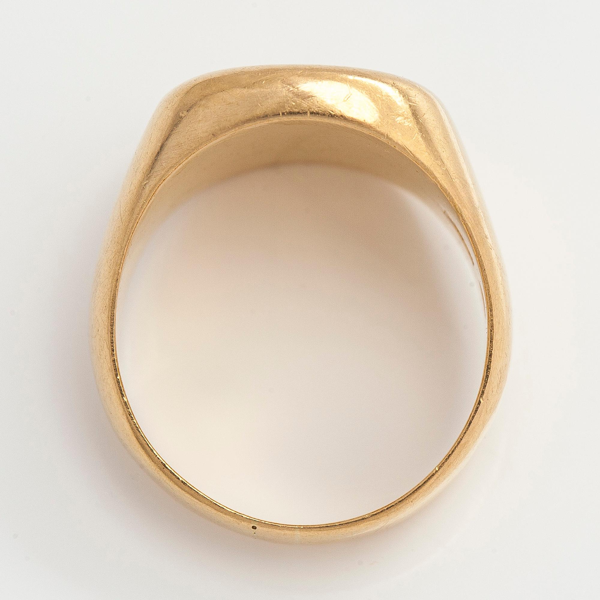 Sinettisormus, 18K kultaa. Tukholma 1962.