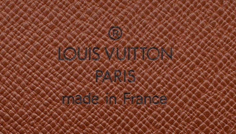 LOUIS VUITTON, PORTFÖLJ, "Robusto 1 Compartment", Louis Vuitton.