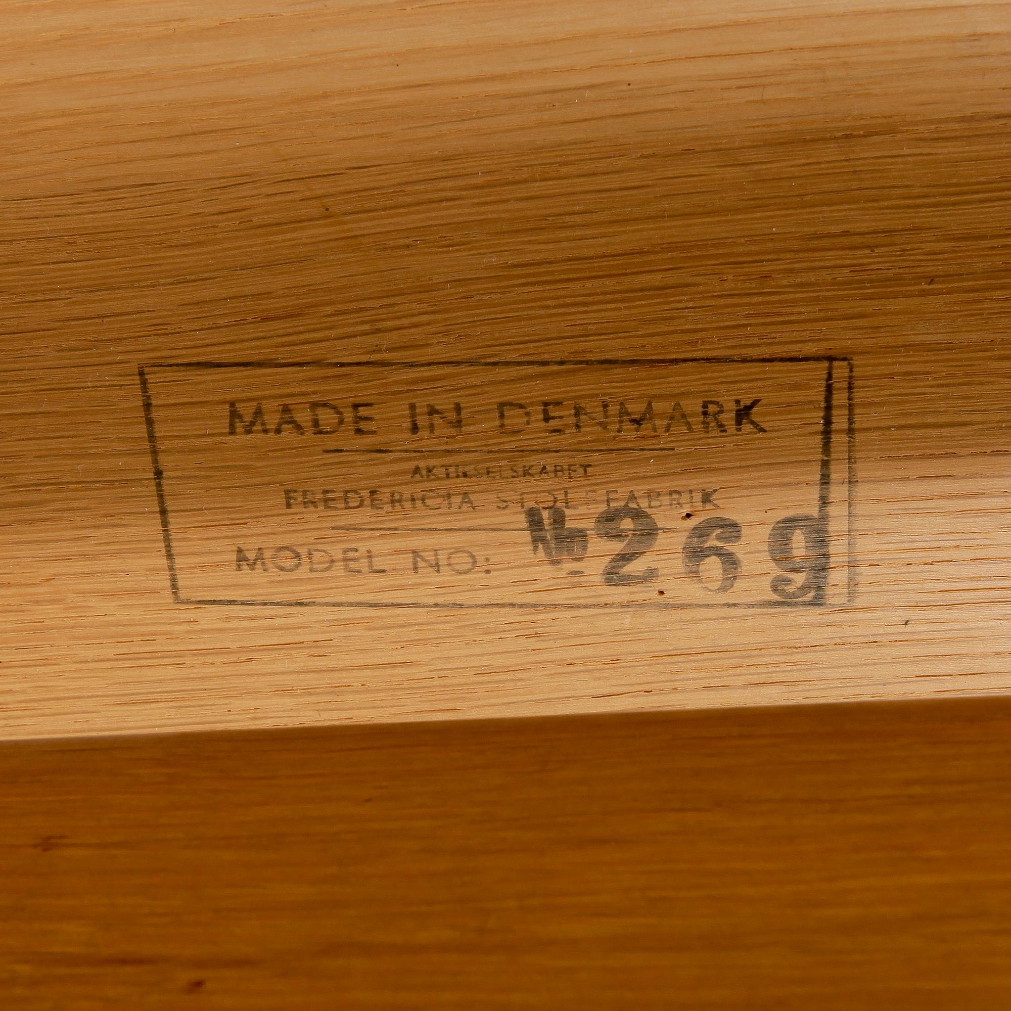 SOFFBORD, Borge Mogensen, Fredericia Stolefabrik, Danmark, 1900-talets andra hälft.