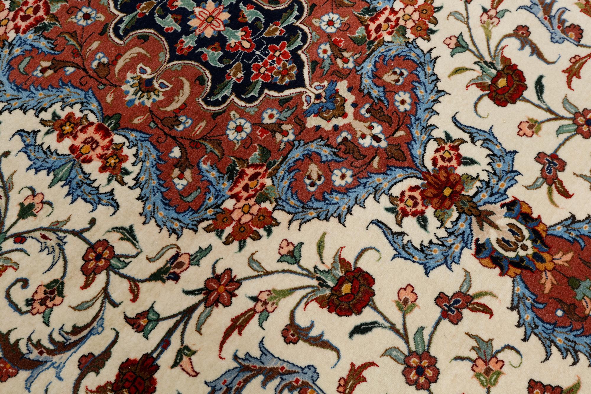 MATTA, Sherkat Farsh, old, 218 x 137 cm.