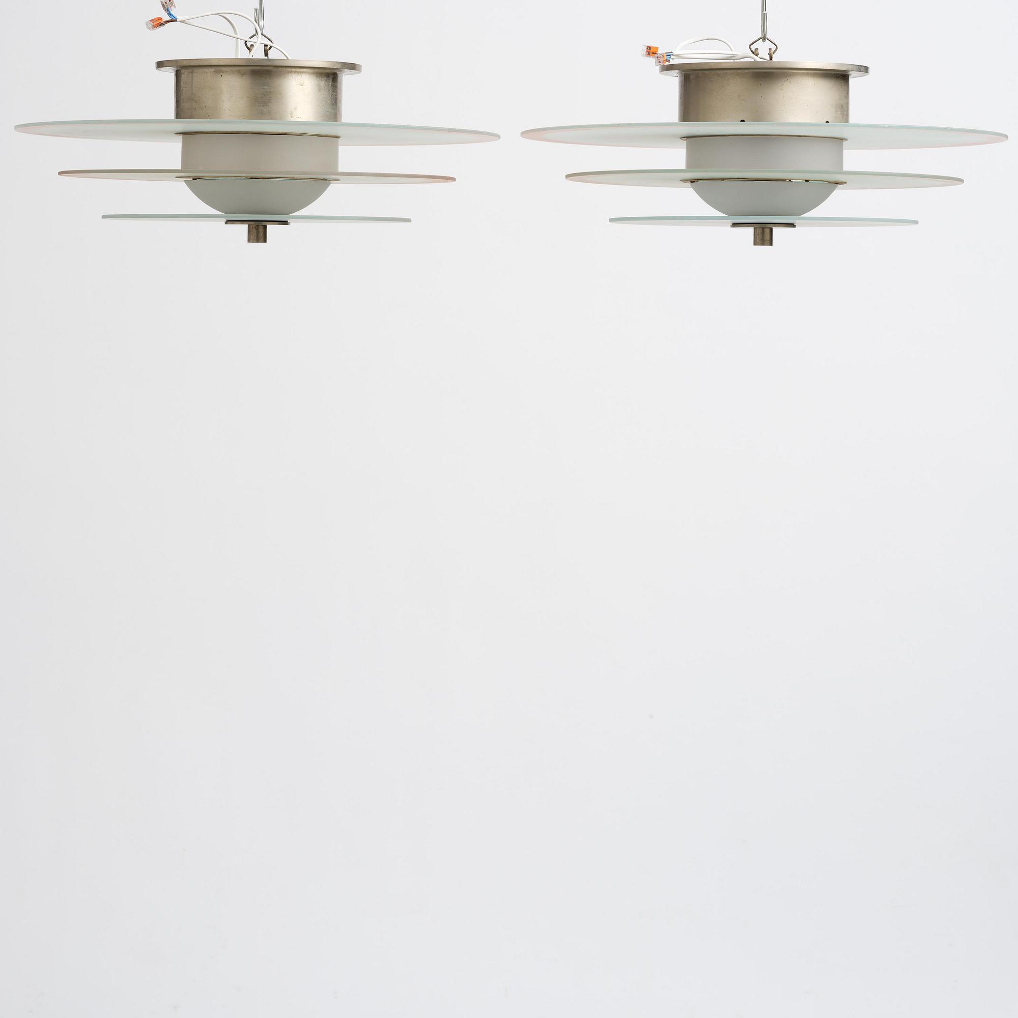 Harald Notini, taklampor, ett par, modell "10401", Arvid Böhlmarks Lampfabrik, Stockholm, 1930-tal.