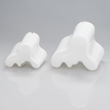 Alvar Aalto, two glass vases, the smaller one Iittala 100th Anniversary vase marked Alvar Aalto Iittala 1881-1981.