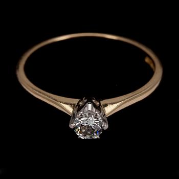 RING, guld 18K, briljantslipad diamant 0,22 ct, A. Tillander. Vikt 17 g. Intyg Tillander.