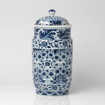 Urna med lock, Kina, 1900-tal.