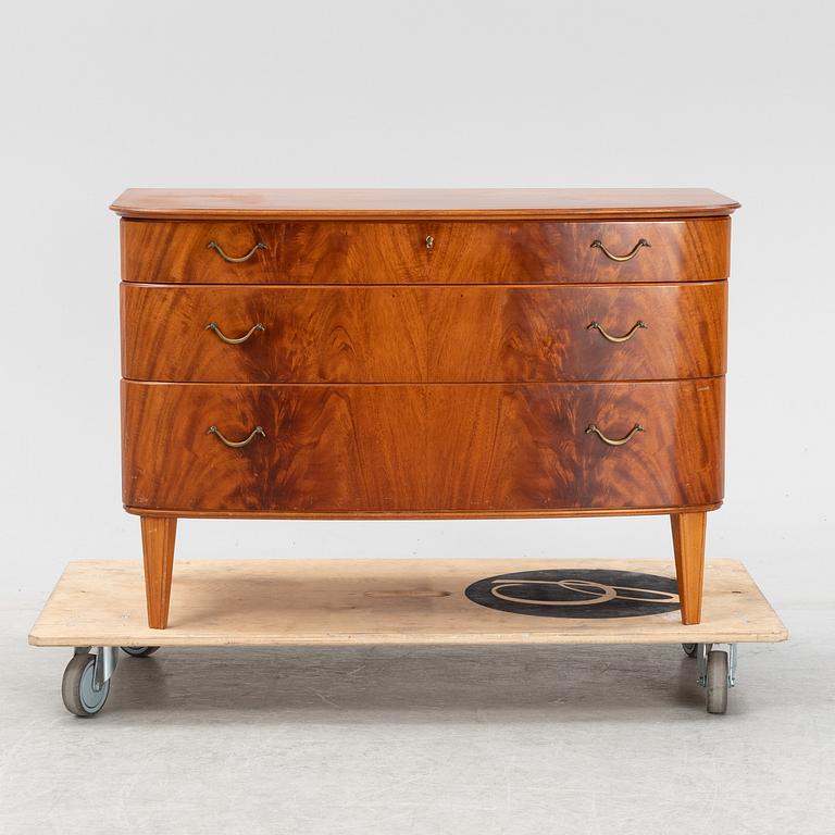 A  mahogany veneered Swedish Modern dresser, 1940's/50's.