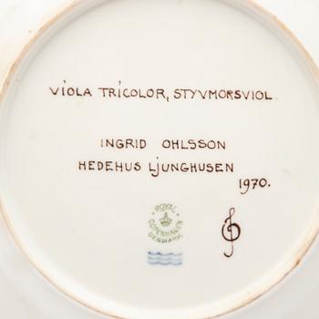 Royal Copenhagen, Plates, six pieces, (Hausmålerai), 1950s.
