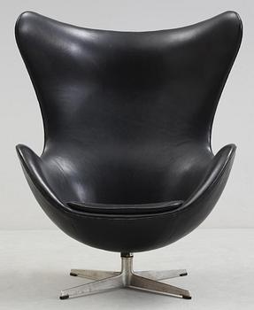 An Arne Jacobsen black leather 'Egg' chair, Fritz Hansen, Denmark 1966.