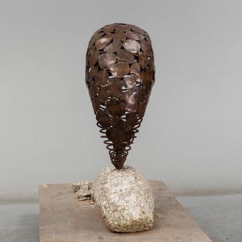 DANIEL DOYLE, sculpture, copper and iron.