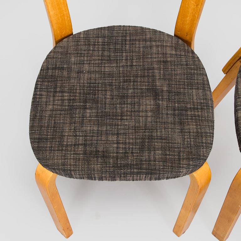 Alvar Aalto, Tuoleja, 4 kpl, malli 69, O.Y. Huonekalu- ja Rakennustyötehdas A.B., 1950-luku.