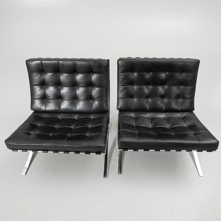 Ludwig Mies van der Rohe, Fåtöljer, ett par, "Barcelona", Knoll.