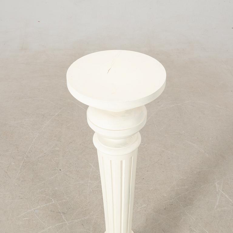 Pedestal, first half of the 20th century.