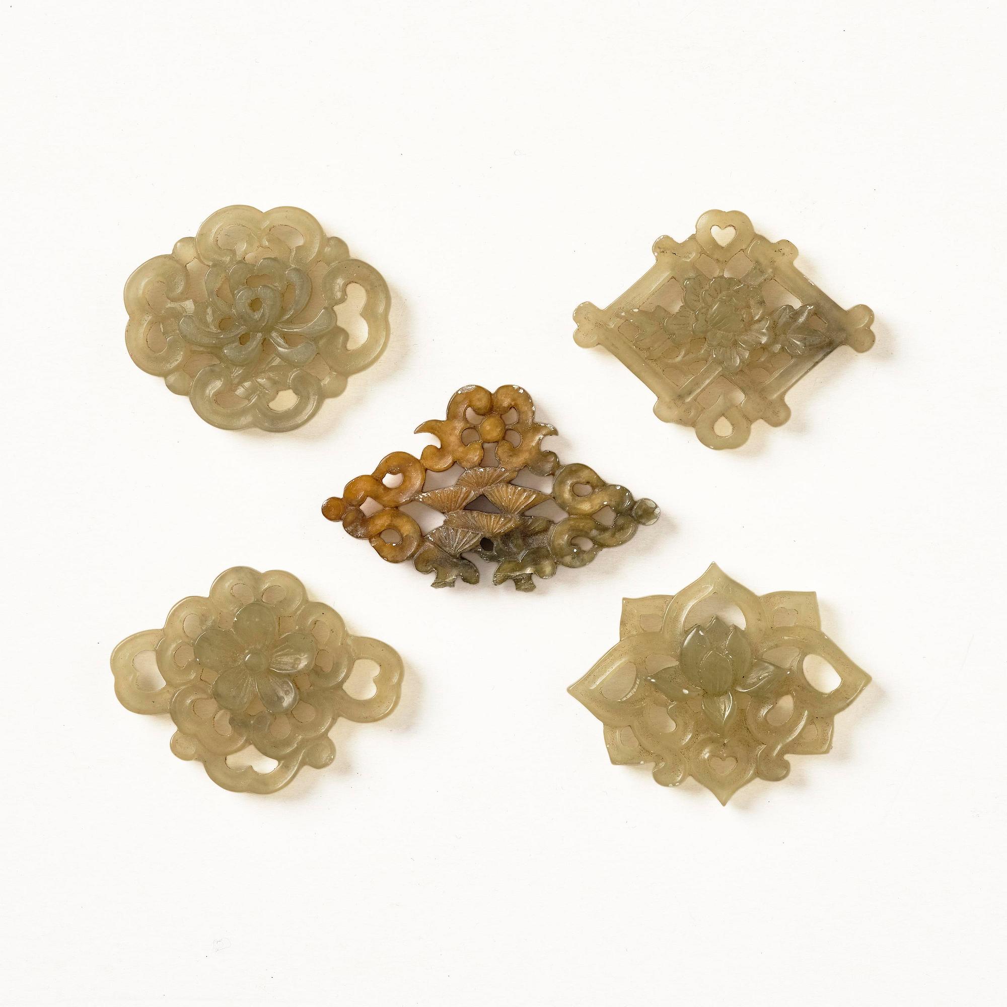 Plaketter, fem stycken, nefrit. Qingdynastin.