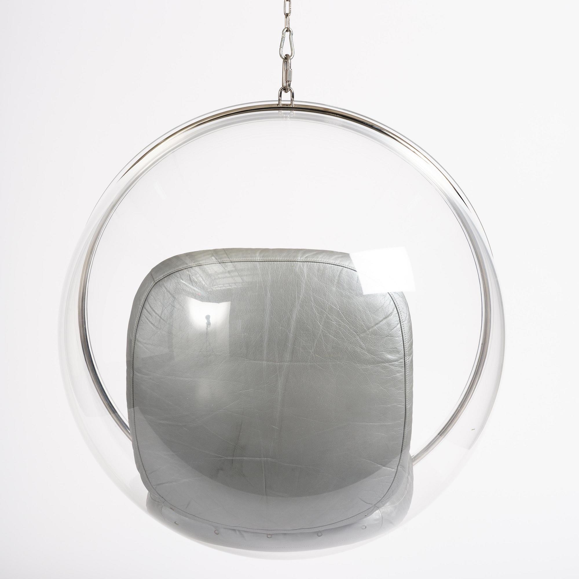 Eero Aarnio, a hanging "Bubble Chair", Eero Aarnio Originals, Finland, post 2016.