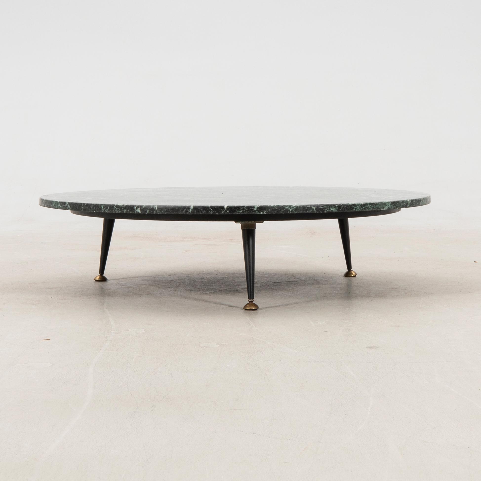 Coffee table, late 20th century.