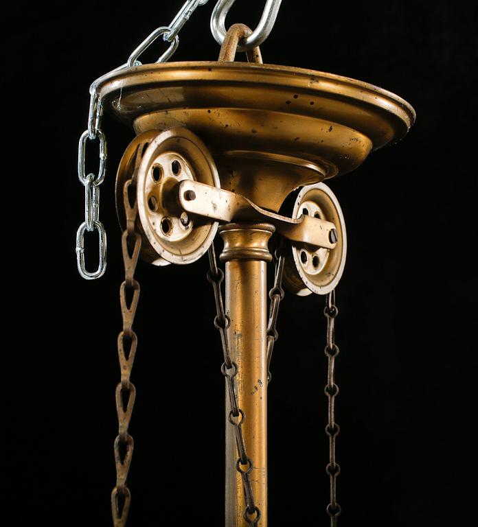 FOTOGENLAMPA, jugend, 1900-talets början, höjd ca 160 cm.