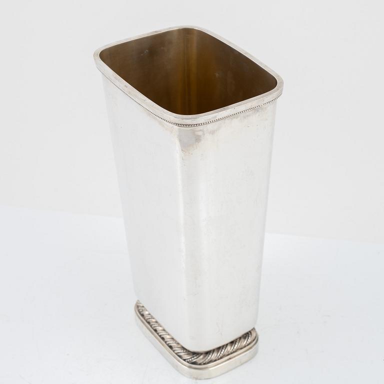 Atelier Borgila, a sterling silver vase, Stockholm 1965.