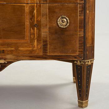 A Gustavian late 18th century commode attributed to N P Stenström, master 1781.