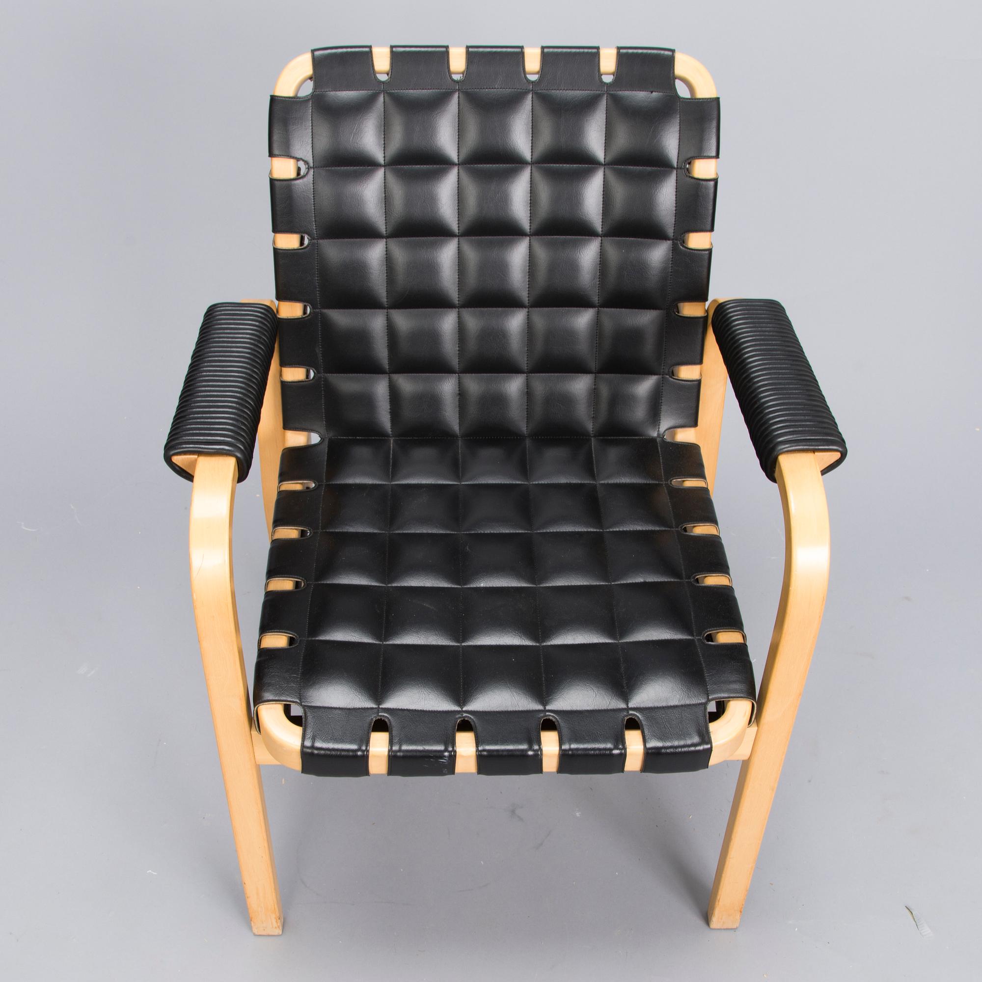 ALVAR AALTO, a late 20th century '45' armchair for Artek.