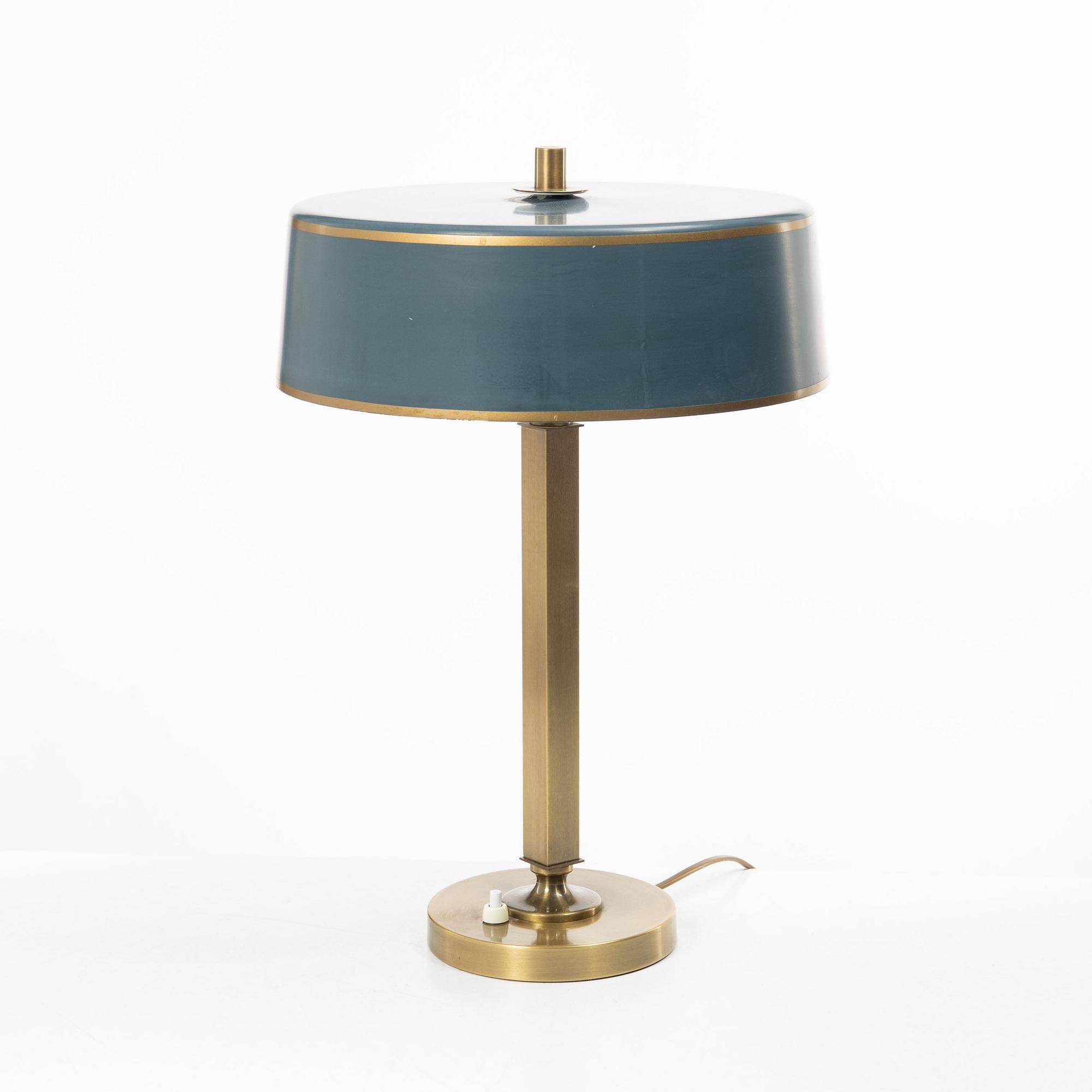 Einar Bäckströms Metallvarufabrik, Table lamp, model 7407, mid-20th century.
