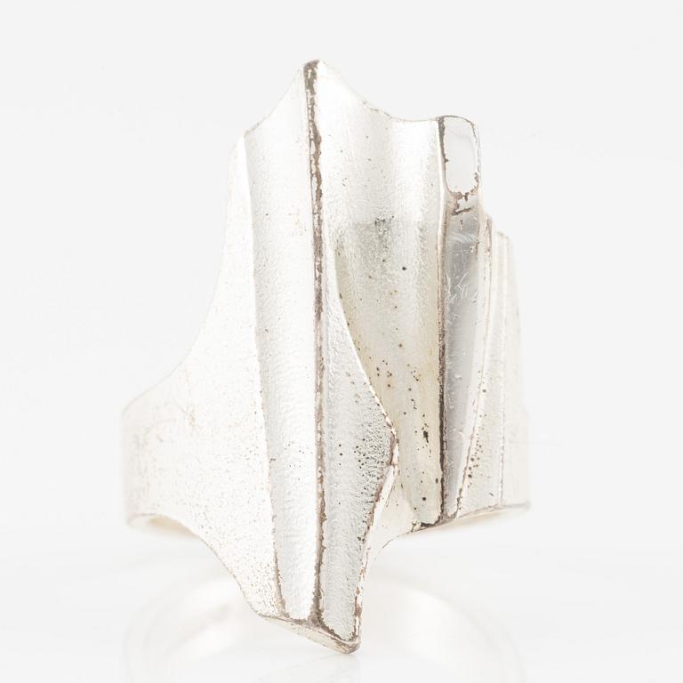 Lapponia, ett armband, en ring och ett par örhängen, sterlingsilver.