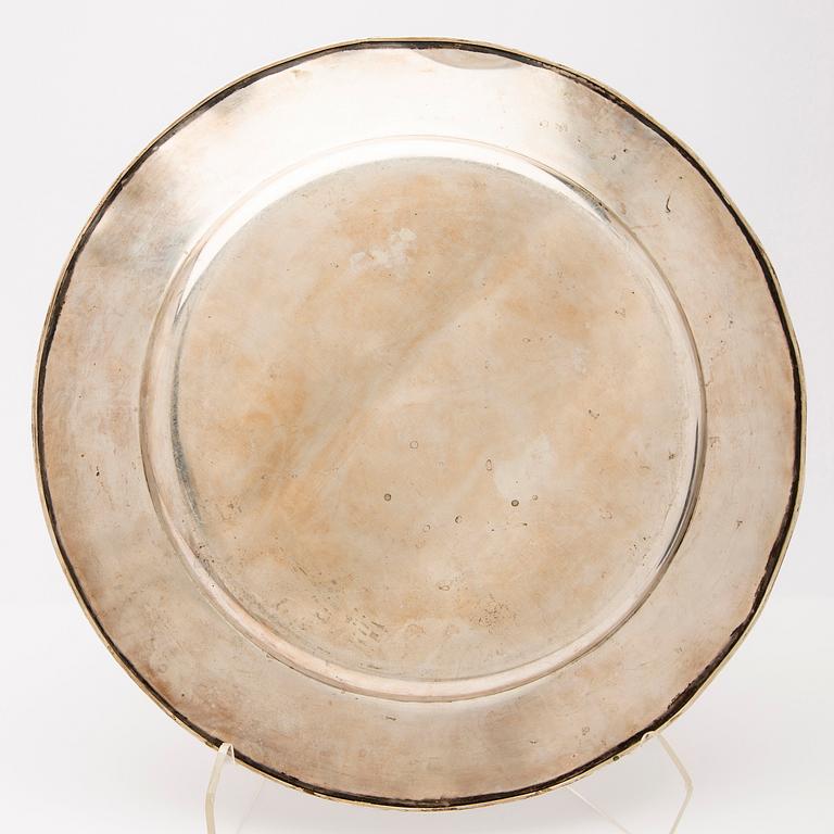 Fat, silver, graverad dekor över Svenska Kullagerfabriken, CG Hallberg, Stockholm, 1928.