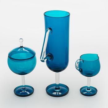 Nanny Still, A set of three serving dishes, 'Harlekin' Riihimäen Lasi Oy.