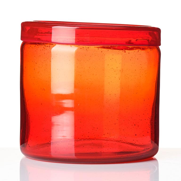 A red glass vase / flowerpot, probably Erik Höglund, second part of the 20th century.