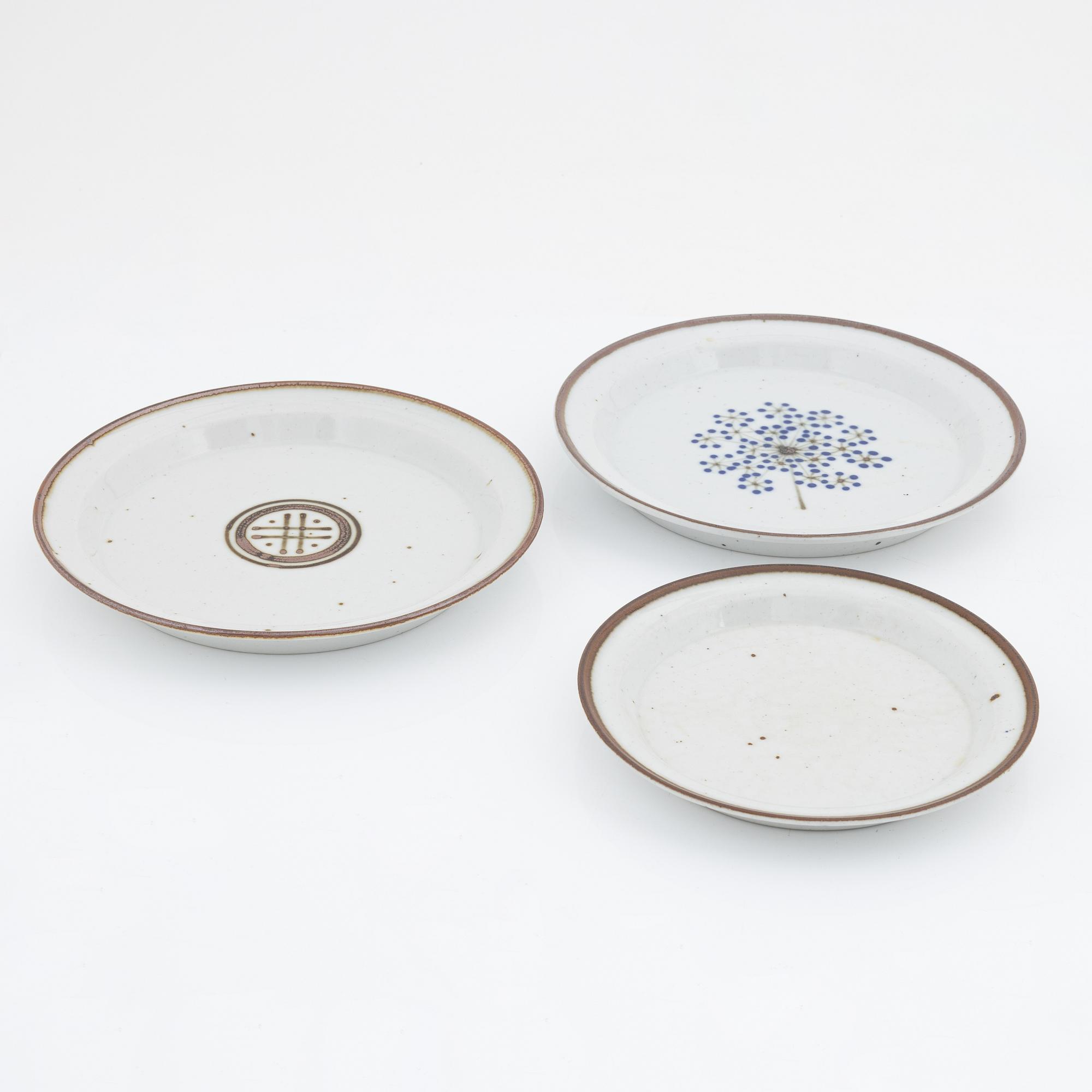 Niels Refsgaard, a stoneware coffee- and dinner service, 38 pieces, Dansk Design, Denmark.