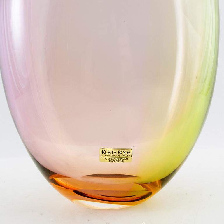 Kjell Engman, vas Kosta Boda sent 1900-tal.