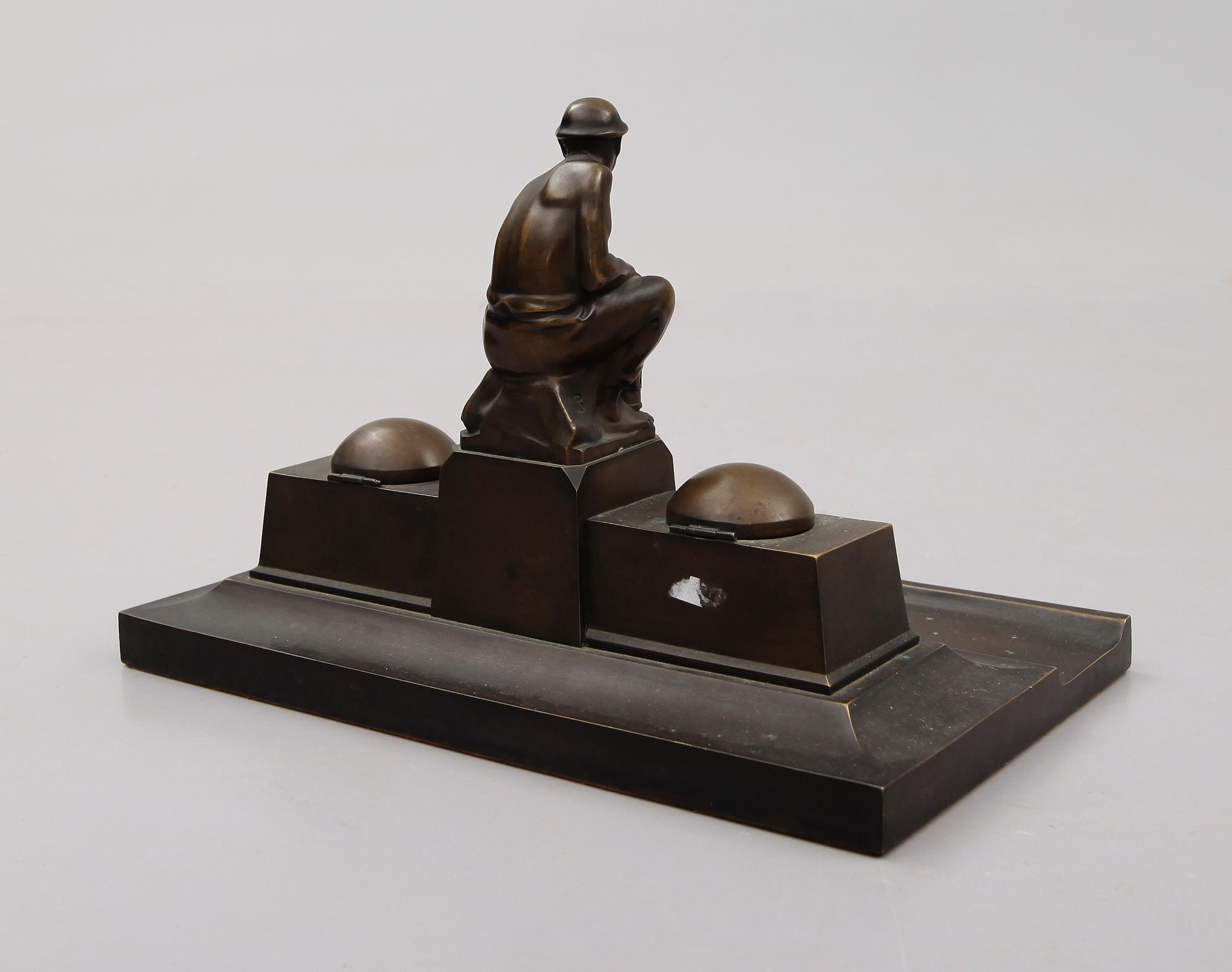 SKRIVSTÄLL, brons, signerad R, 1930-tal.