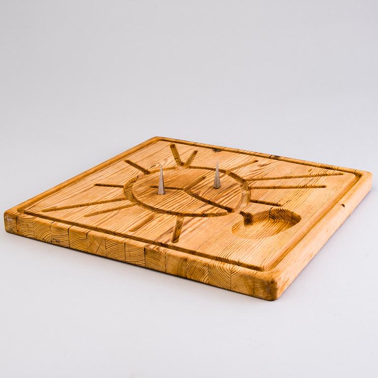 ILMARI TAPIOVAARA, a 1960's cutting board for Laupaan Puu.