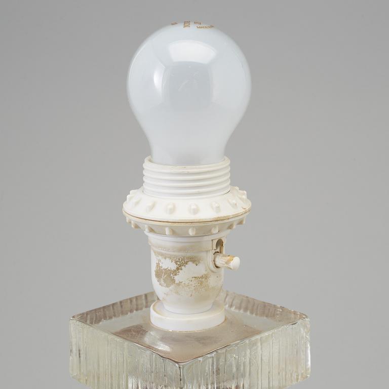 A 1960s/1970s table light.