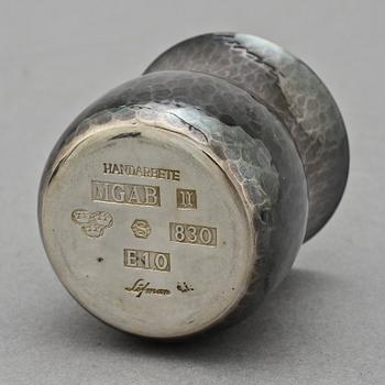 PARTI SILVER, 4 delar, Eric Löfman, MGAB, Uppsala, 1974 resp 1979 och Inga Lagervall, Stockholm, 1977. Vikt 320 g.